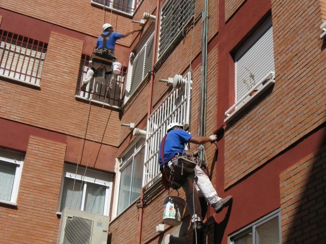 trabajos verticales de pintar fachada